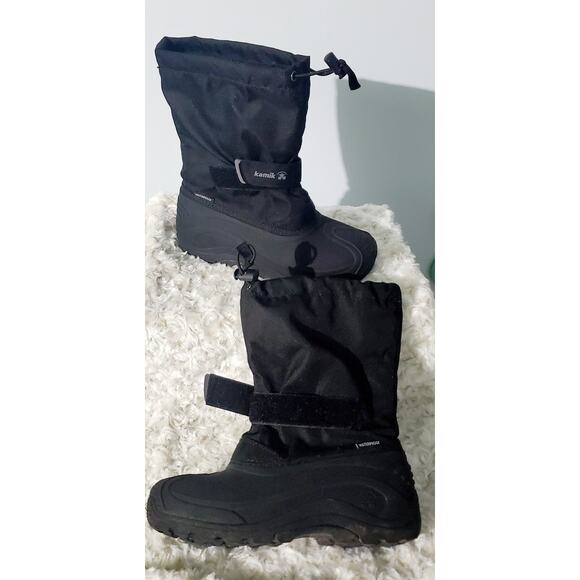 Kamik Youth Unisex Black Winter Boots Size 4
Lined Quality Utility Cabincore - Picture 1 of 7